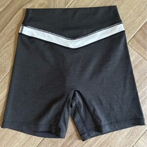 VITALITY | Daydream block volley short